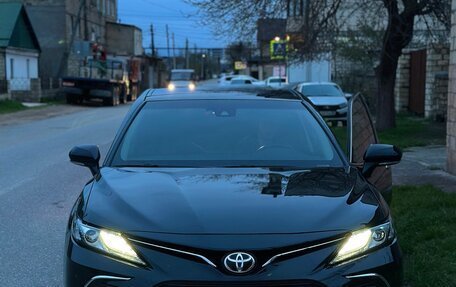 Toyota Camry, 2023 год, 3 576 000 рублей, 3 фотография