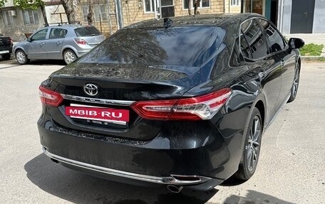 Toyota Camry, 2023 год, 3 576 000 рублей, 4 фотография