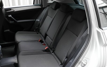 Volkswagen Tiguan II, 2018 год, 2 429 000 рублей, 10 фотография