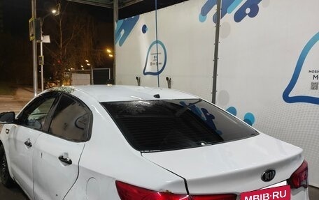 KIA Rio III рестайлинг, 2016 год, 400 000 рублей, 3 фотография