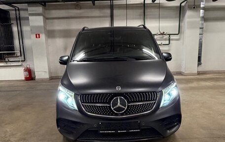 Mercedes-Benz V-Класс, 2022 год, 6 700 000 рублей, 1 фотография