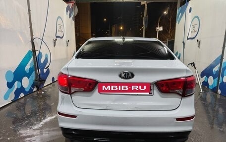 KIA Rio III рестайлинг, 2016 год, 400 000 рублей, 5 фотография