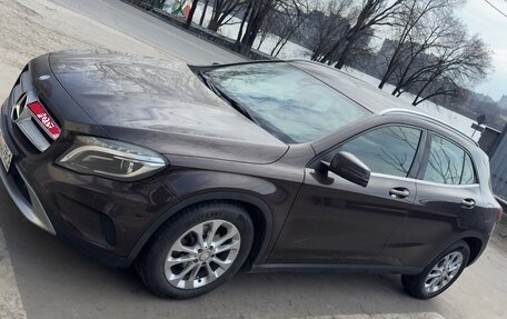 Mercedes-Benz GLA, 2014 год, 1 750 000 рублей, 4 фотография