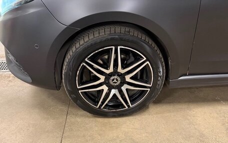 Mercedes-Benz V-Класс, 2022 год, 6 700 000 рублей, 6 фотография