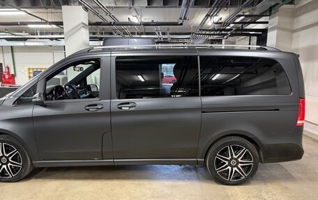 Mercedes-Benz V-Класс, 2022 год, 6 700 000 рублей, 3 фотография