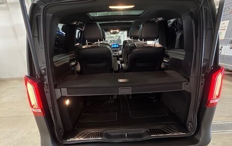 Mercedes-Benz V-Класс, 2022 год, 6 700 000 рублей, 8 фотография