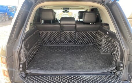 Land Rover Range Rover IV рестайлинг, 2018 год, 4 800 000 рублей, 4 фотография