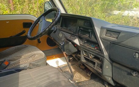 Nissan Urvan III, 1991 год, 100 000 рублей, 5 фотография