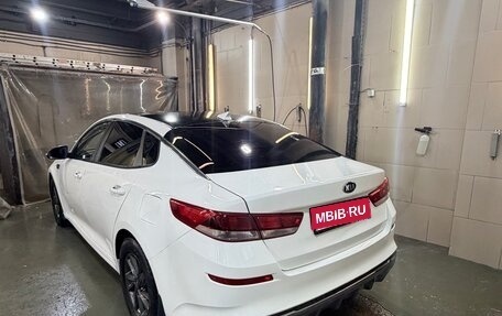KIA Optima IV, 2019 год, 1 600 000 рублей, 1 фотография