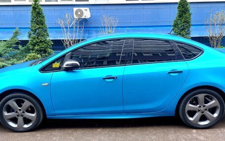 Opel Astra J, 2013 год, 1 000 000 рублей, 3 фотография