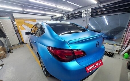 Opel Astra J, 2013 год, 1 000 000 рублей, 9 фотография