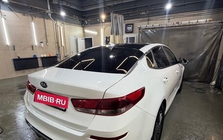 KIA Optima IV, 2019 год, 1 600 000 рублей, 2 фотография