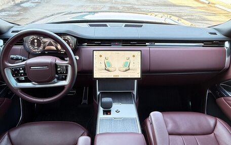 Land Rover Range Rover IV рестайлинг, 2024 год, 20 499 990 рублей, 30 фотография