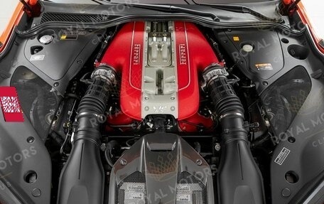 Ferrari 812, 2019 год, 30 000 000 рублей, 11 фотография