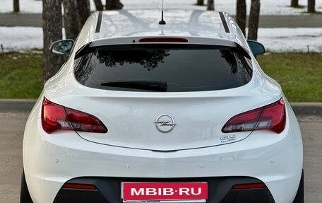 Opel Astra J, 2013 год, 869 999 рублей, 1 фотография