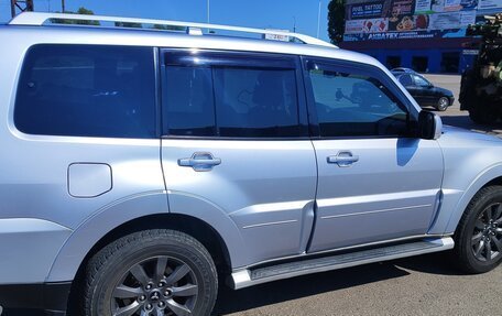 Mitsubishi Pajero IV, 2008 год, 1 800 000 рублей, 9 фотография