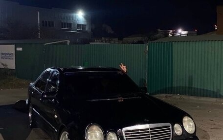 Mercedes-Benz E-Класс, 1997 год, 250 000 рублей, 5 фотография