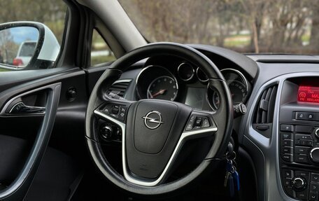 Opel Astra J, 2013 год, 869 999 рублей, 17 фотография