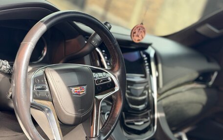 Cadillac Escalade IV, 2019 год, 4 500 000 рублей, 9 фотография