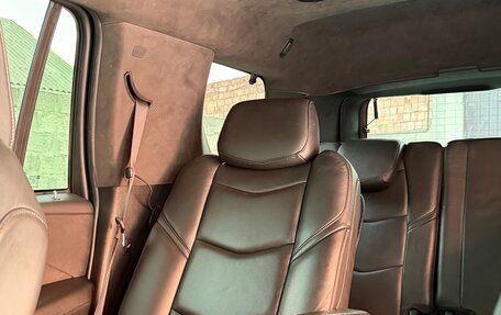 Cadillac Escalade IV, 2019 год, 4 500 000 рублей, 13 фотография