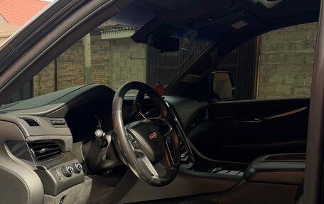 Cadillac Escalade IV, 2019 год, 4 500 000 рублей, 19 фотография