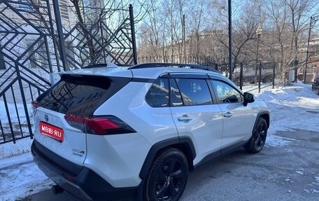 Toyota RAV4, 2020 год, 3 650 000 рублей, 1 фотография