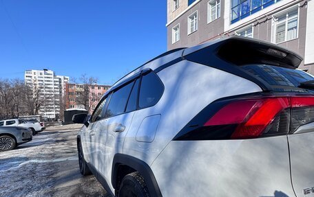 Toyota RAV4, 2020 год, 3 650 000 рублей, 11 фотография