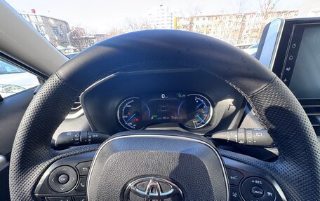 Toyota RAV4, 2020 год, 3 650 000 рублей, 21 фотография