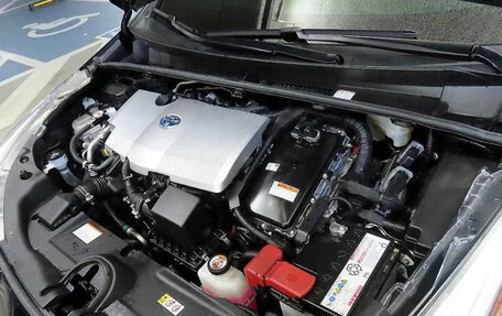 Toyota Prius IV XW50, 2022 год, 1 970 173 рублей, 7 фотография