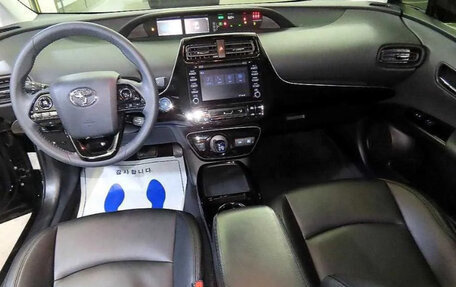 Toyota Prius IV XW50, 2022 год, 1 970 173 рублей, 10 фотография