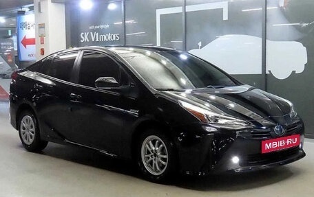 Toyota Prius IV XW50, 2022 год, 1 970 173 рублей, 4 фотография