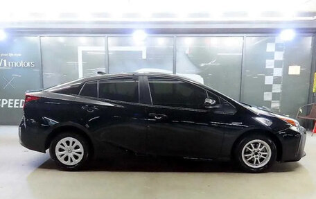 Toyota Prius IV XW50, 2022 год, 1 970 173 рублей, 13 фотография