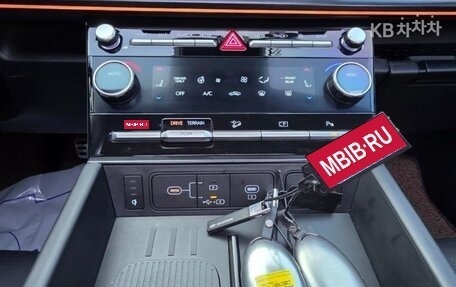 Hyundai Santa Fe IV, 2025 год, 5 640 000 рублей, 12 фотография