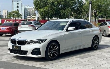 BMW 3 серия, 2021 год, 3 100 000 рублей, 1 фотография