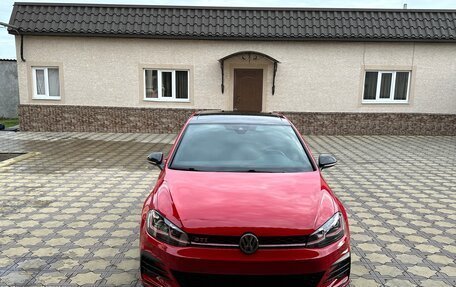 Volkswagen Golf GTI VII, 2018 год, 2 300 000 рублей, 14 фотография