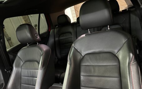 Volkswagen Golf GTI VII, 2018 год, 2 300 000 рублей, 17 фотография