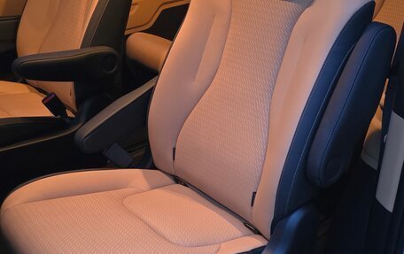 KIA Carnival, 2022 год, 4 500 000 рублей, 10 фотография