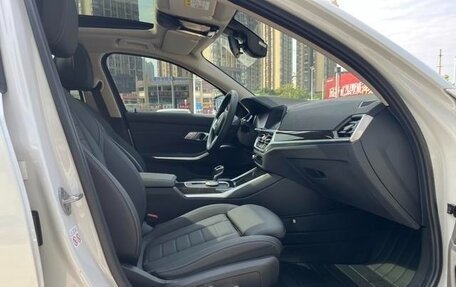 BMW 3 серия, 2021 год, 3 100 000 рублей, 12 фотография