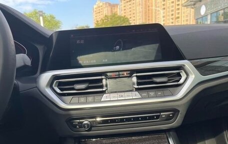 BMW 3 серия, 2021 год, 3 100 000 рублей, 16 фотография