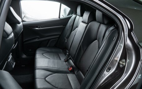 Toyota Camry, 2020 год, 3 250 000 рублей, 11 фотография