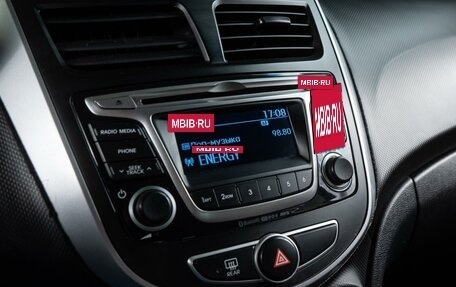 Hyundai Solaris II рестайлинг, 2013 год, 1 060 000 рублей, 13 фотография