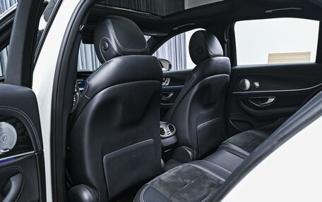 Mercedes-Benz E-Класс, 2018 год, 3 699 000 рублей, 14 фотография