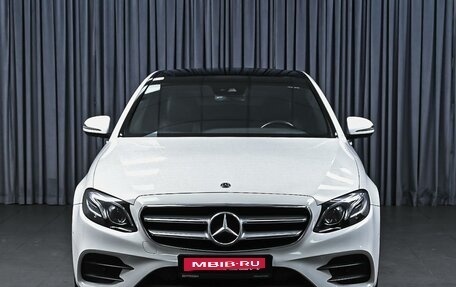 Mercedes-Benz E-Класс, 2018 год, 3 699 000 рублей, 3 фотография