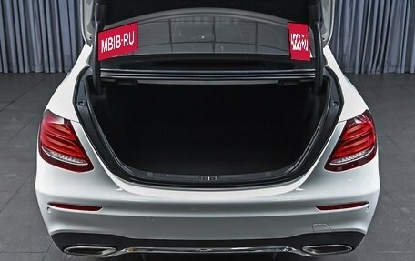 Mercedes-Benz E-Класс, 2018 год, 3 699 000 рублей, 30 фотография