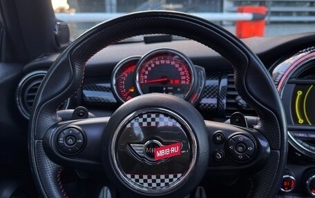 MINI Hatch, 2018 год, 2 650 000 рублей, 9 фотография