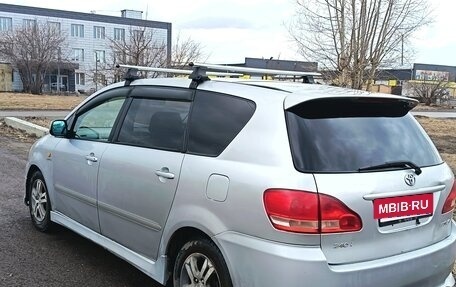 Toyota Ipsum II, 2002 год, 650 000 рублей, 7 фотография