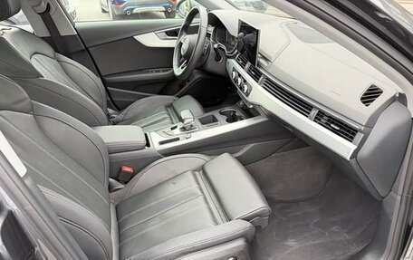 Audi A4, 2022 год, 2 879 090 рублей, 15 фотография