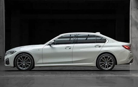 BMW 3 серия, 2022 год, 2 879 090 рублей, 4 фотография