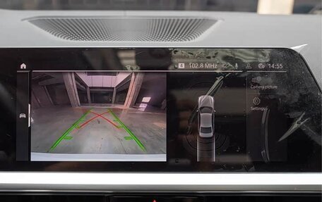 BMW 3 серия, 2022 год, 2 879 090 рублей, 14 фотография