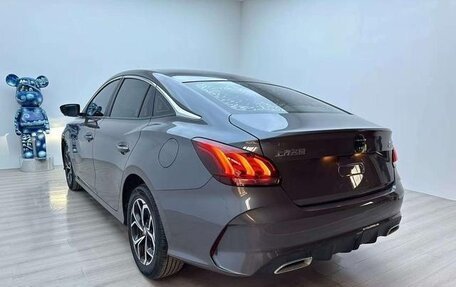 MG 5, 2022 год, 900 006 рублей, 6 фотография